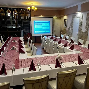 ** B&B Major Panzio Es Etterem Ungaria